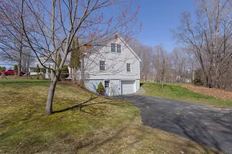 128 Lake Avenue Farmington ME 04938