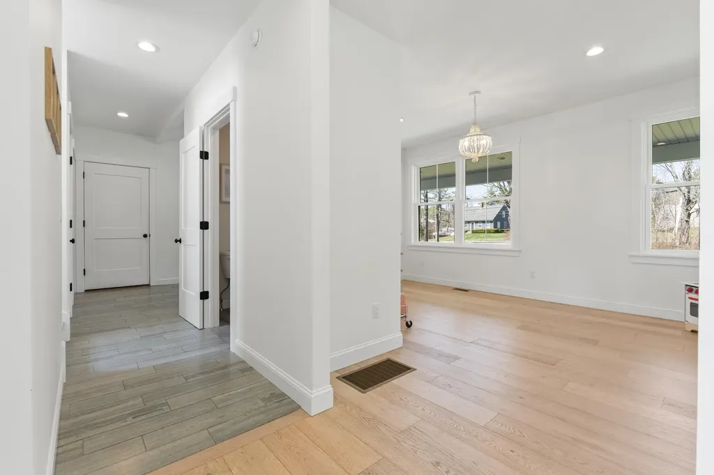 271 River Road Arundel ME 04046