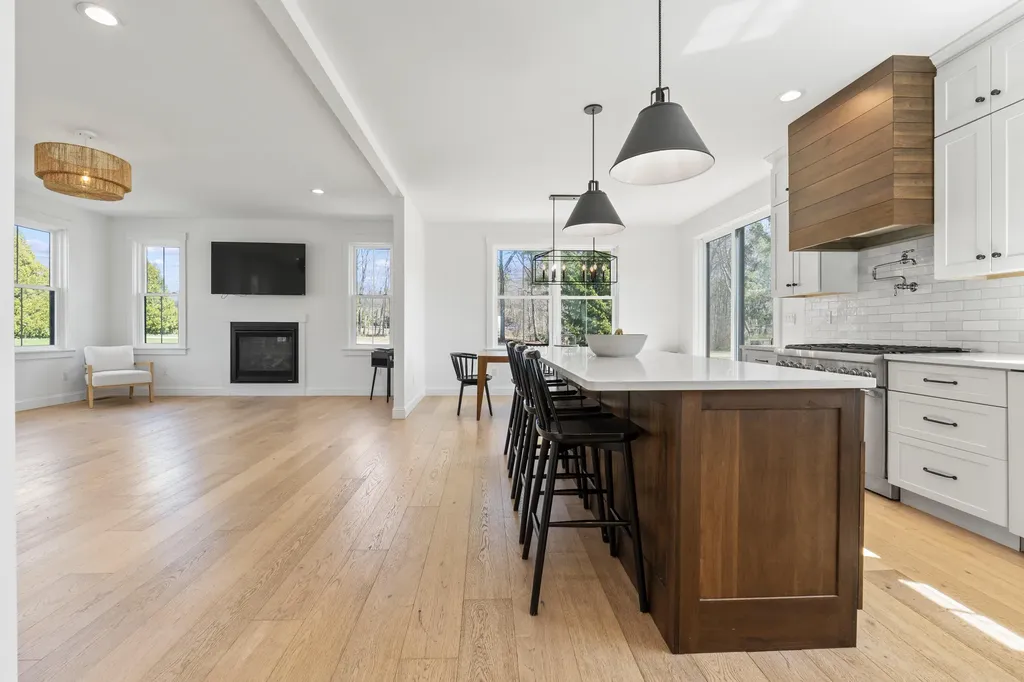 271 River Road Arundel ME 04046
