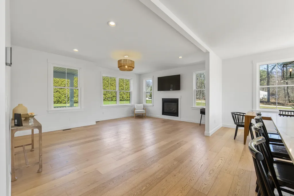 271 River Road Arundel ME 04046