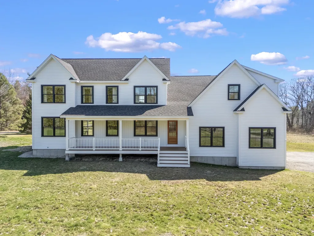 271 River Road Arundel ME 04046