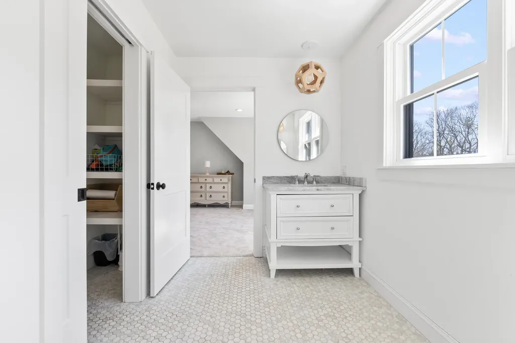 271 River Road Arundel ME 04046
