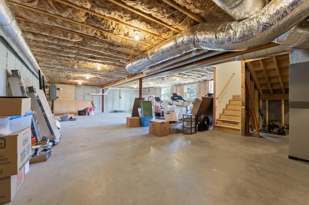 271 River Road Arundel ME 04046