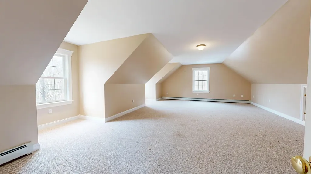 25 Lake Grove Lane Auburn ME 04210