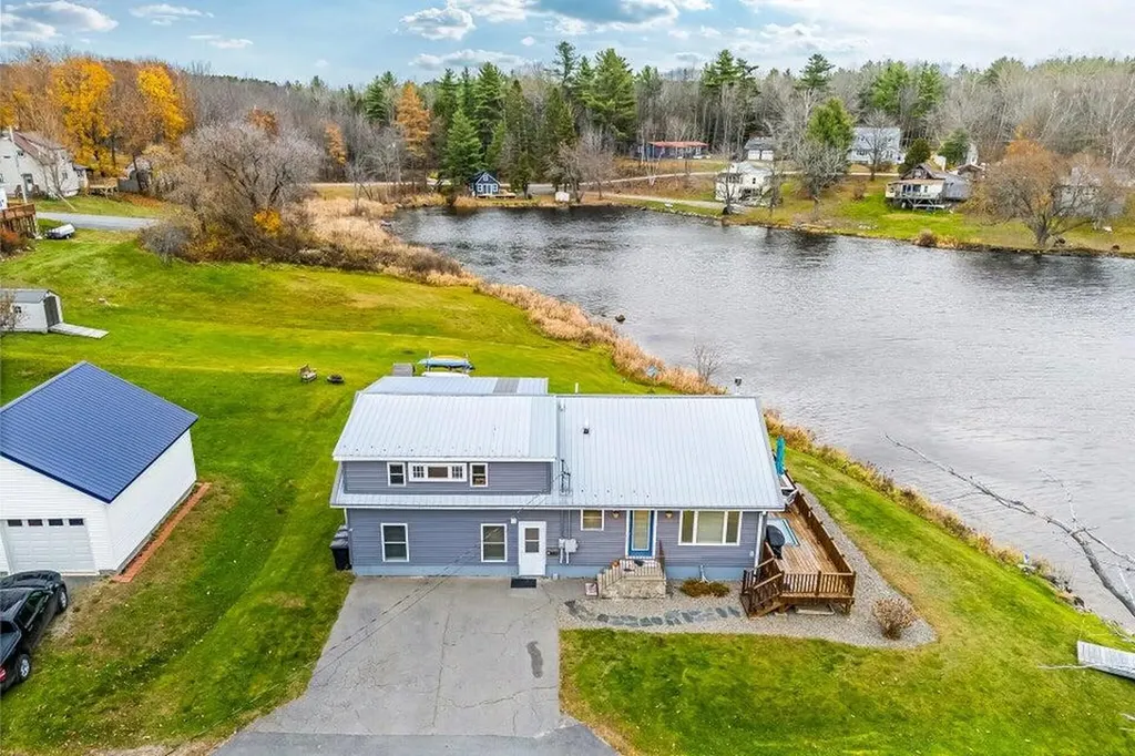 36 Wilson Street Lincoln ME 04457