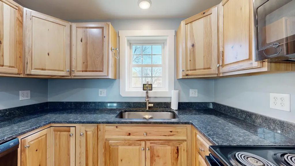 197 Bridge Street Westbrook ME 04092