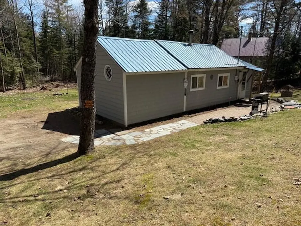 993 Spring Bridge Road Greenbush ME 04418