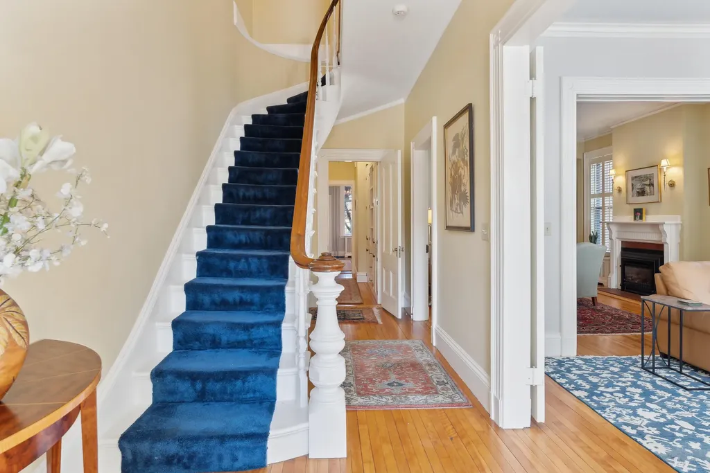 64 Thomas Street Portland ME 04102