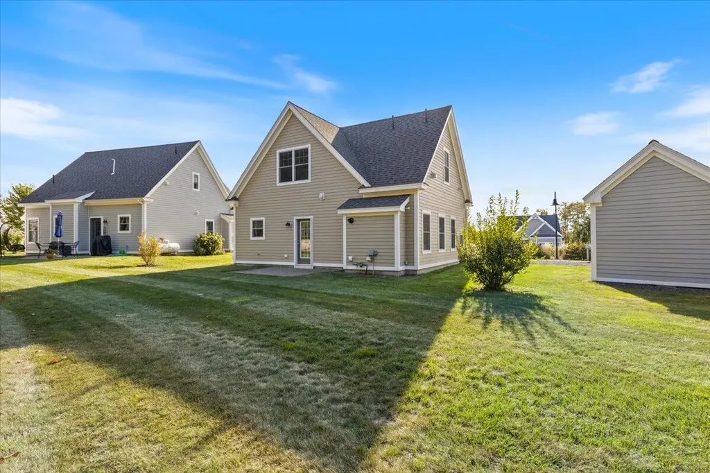 63 Kenneth Roberts Way Arundel ME 04046
