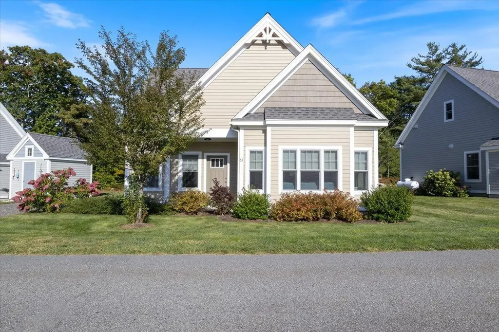 63 Kenneth Roberts Way Arundel ME 04046