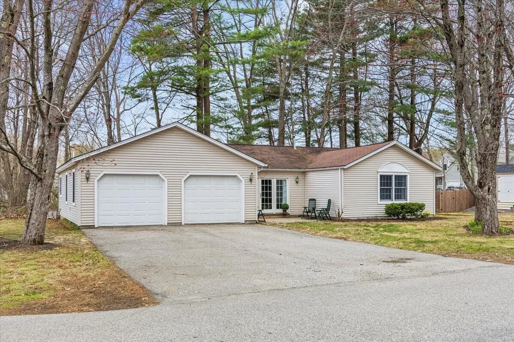 2 Cherryfield Avenue Saco ME 04072