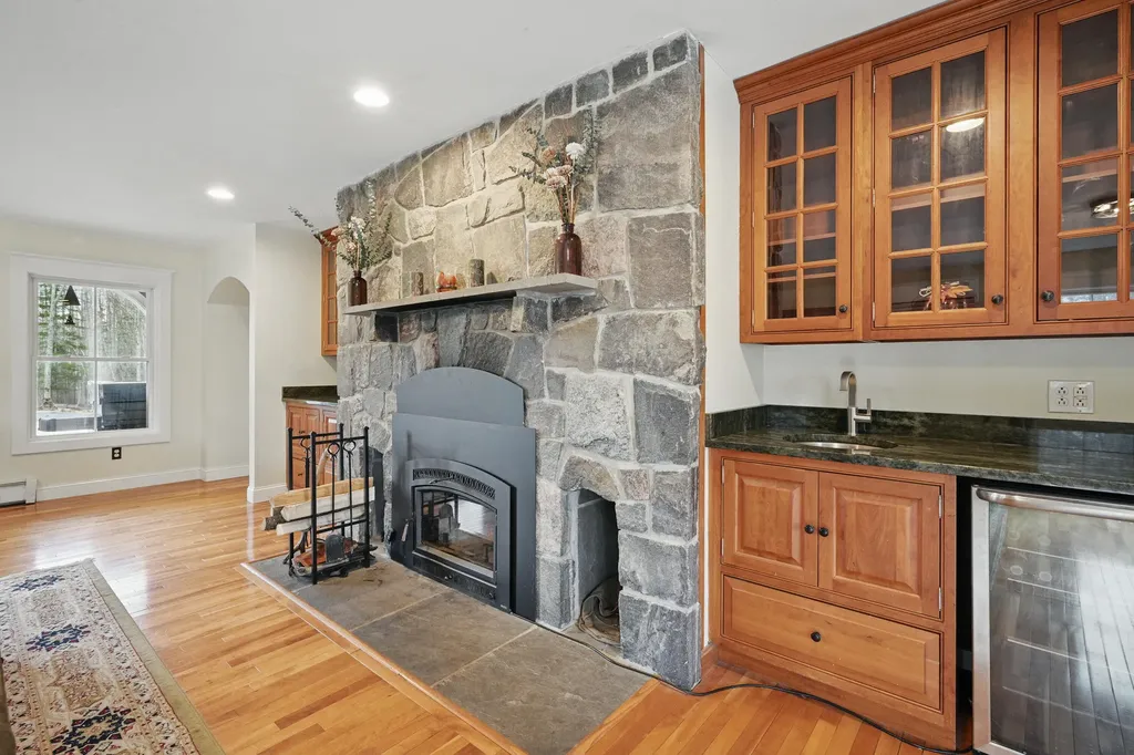 137 Phillips Corner Road Pittsfield ME 04967