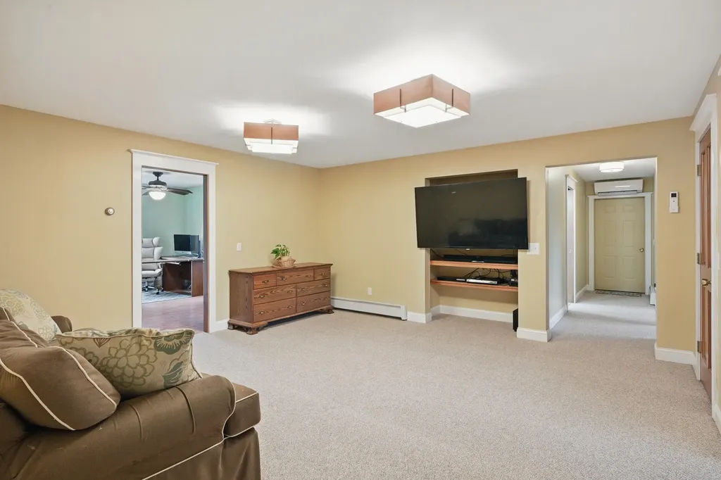 137 Phillips Corner Road Pittsfield ME 04967