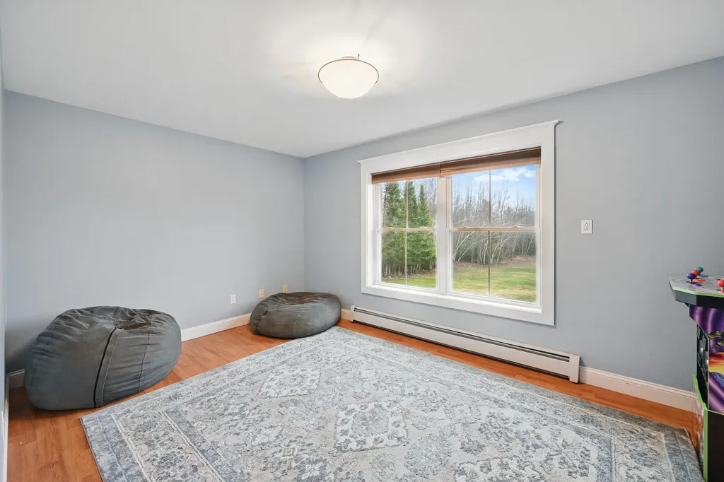 137 Phillips Corner Road Pittsfield ME 04967