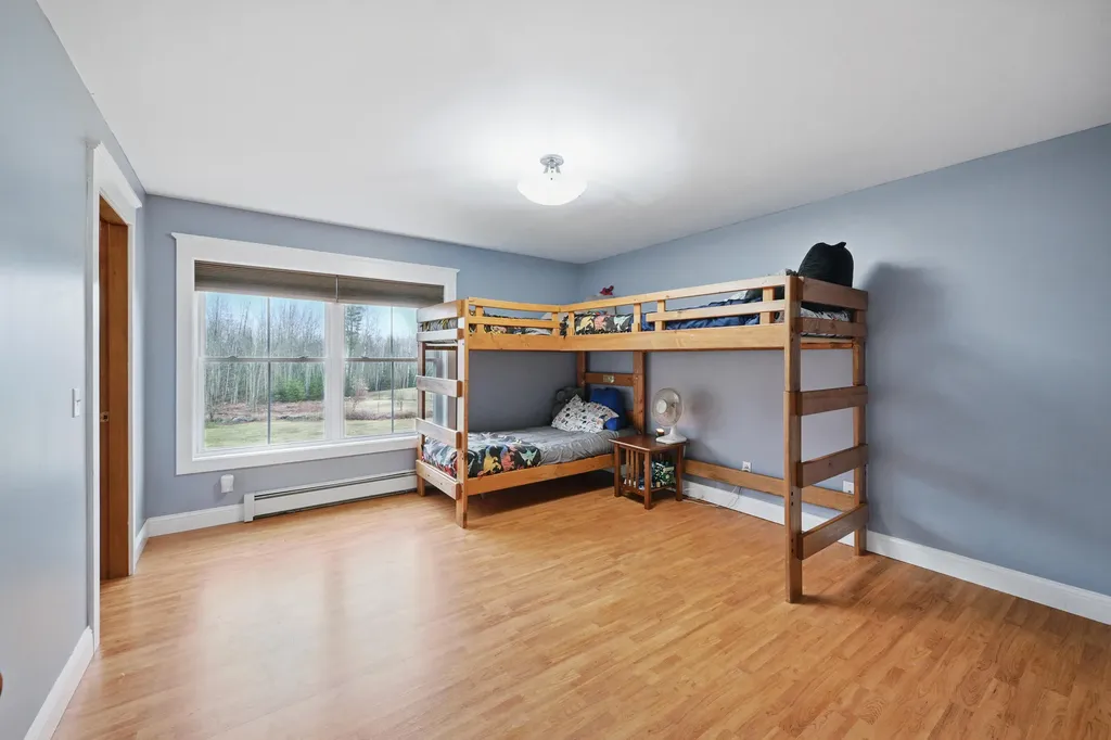 137 Phillips Corner Road Pittsfield ME 04967