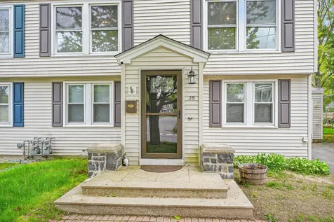 29 Emanual Drive Brunswick ME 04011