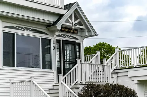 17 Bank Road York ME 03909