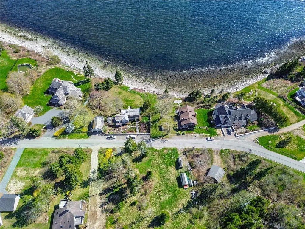 M17 L15 Perkins Street Castine ME 04421