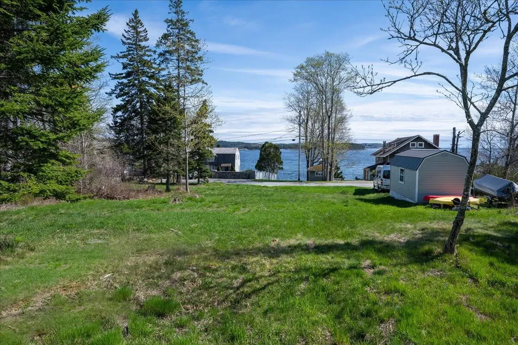 M17 L15 Perkins Street Castine ME 04421