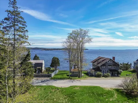 M17 L15 Perkins Street Castine ME 04421