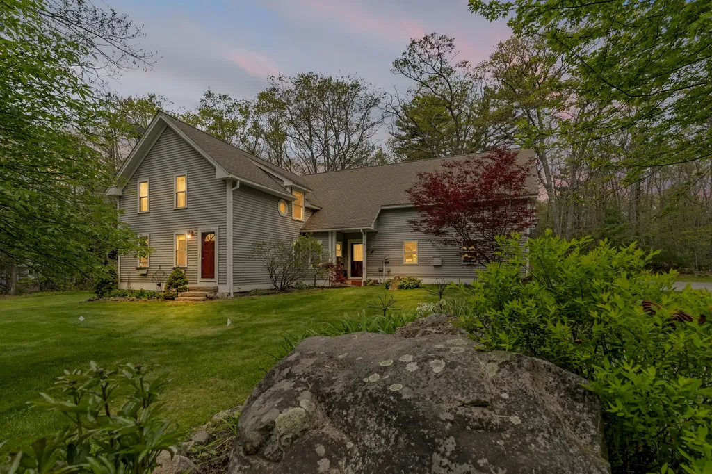 241 Old Stage Road Arrowsic ME 04530