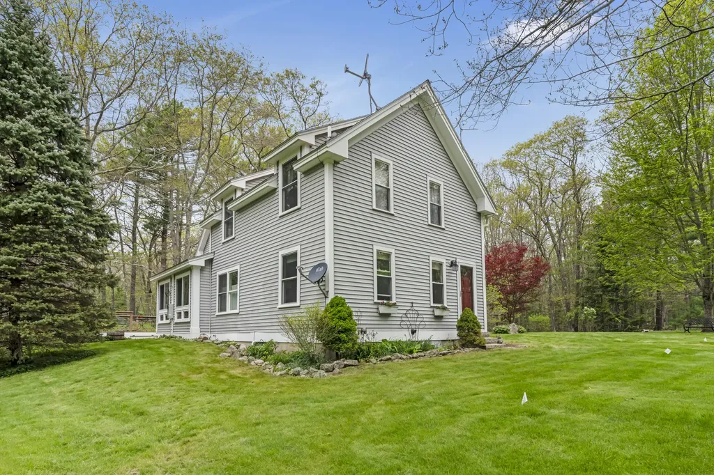 241 Old Stage Road Arrowsic ME 04530
