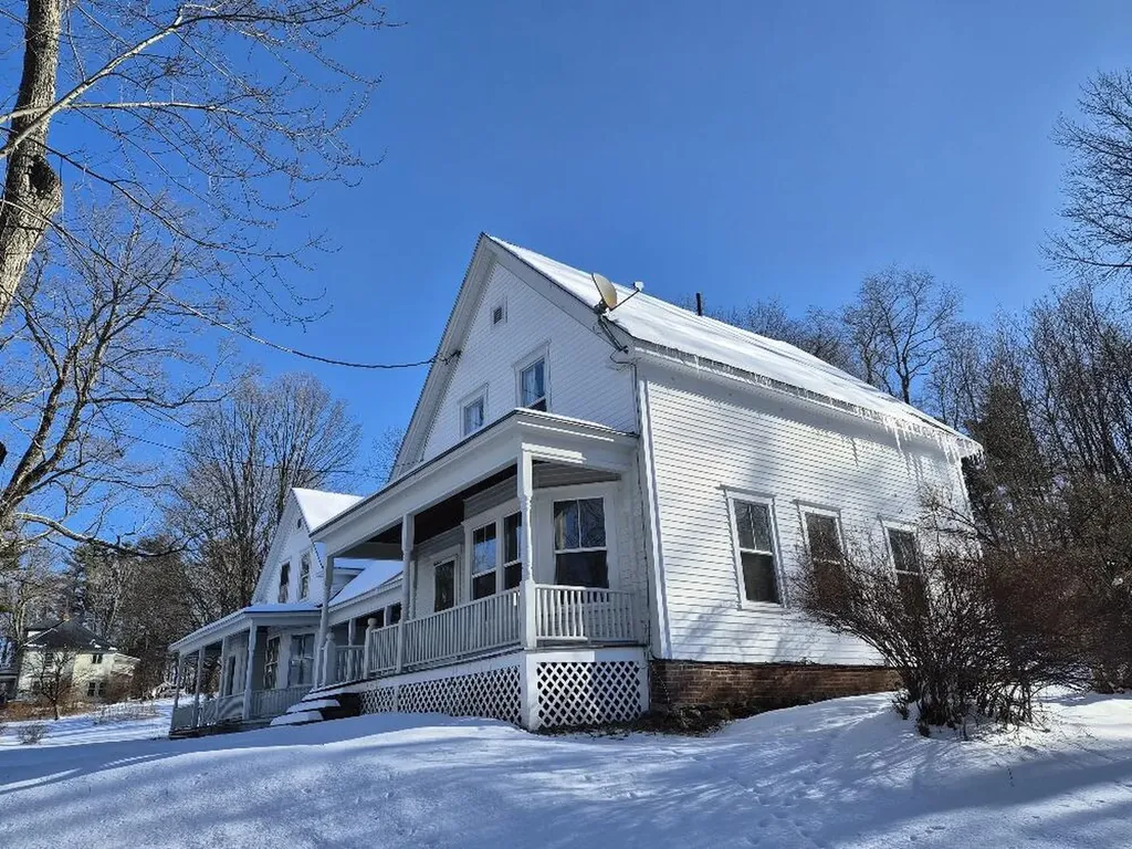 15 Highland Avenue Wilton ME 04294