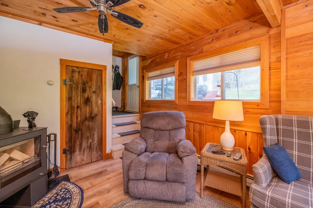 626 Wiscasset Road Pittston ME 04345