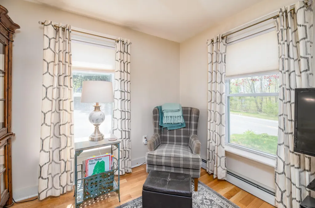 626 Wiscasset Road Pittston ME 04345