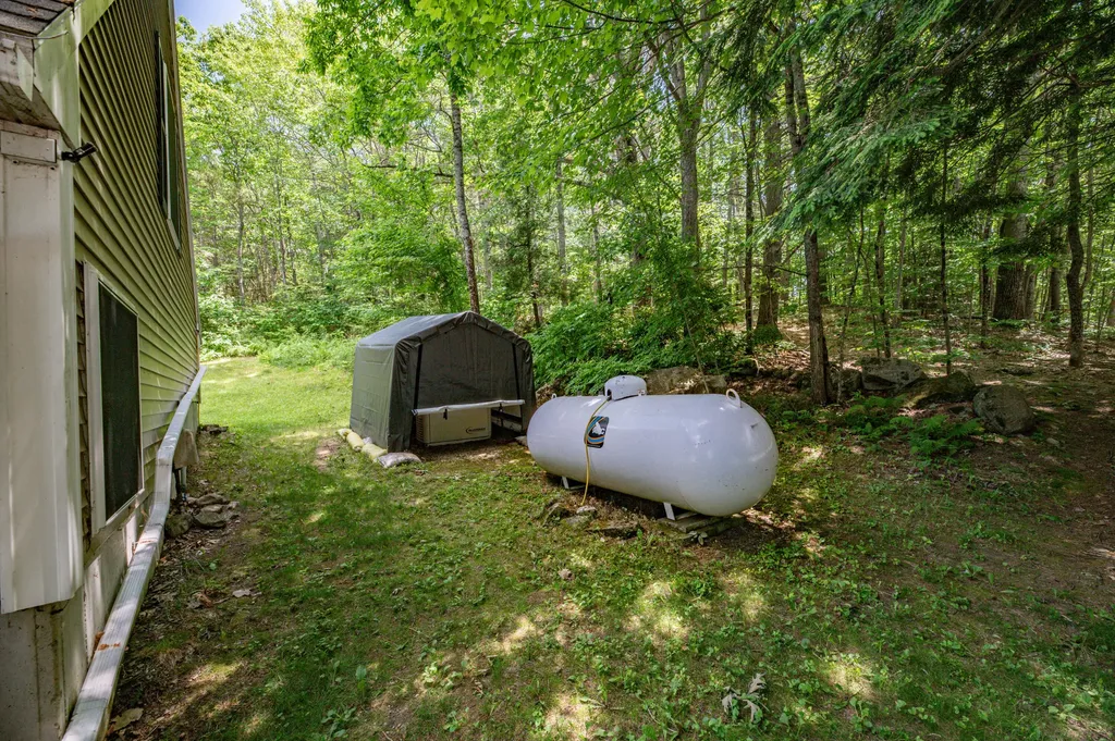 626 Wiscasset Road Pittston ME 04345