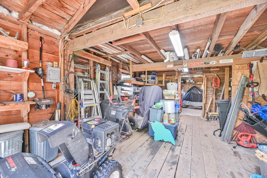 626 Wiscasset Road Pittston ME 04345