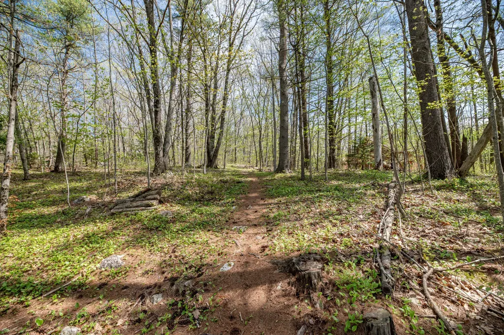 626 Wiscasset Road Pittston ME 04345