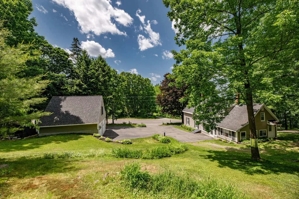 626 Wiscasset Road Pittston ME 04345