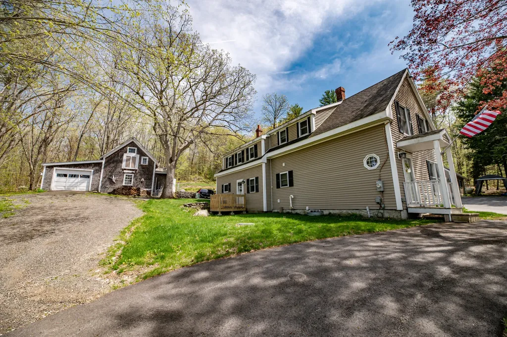 626 Wiscasset Road Pittston ME 04345