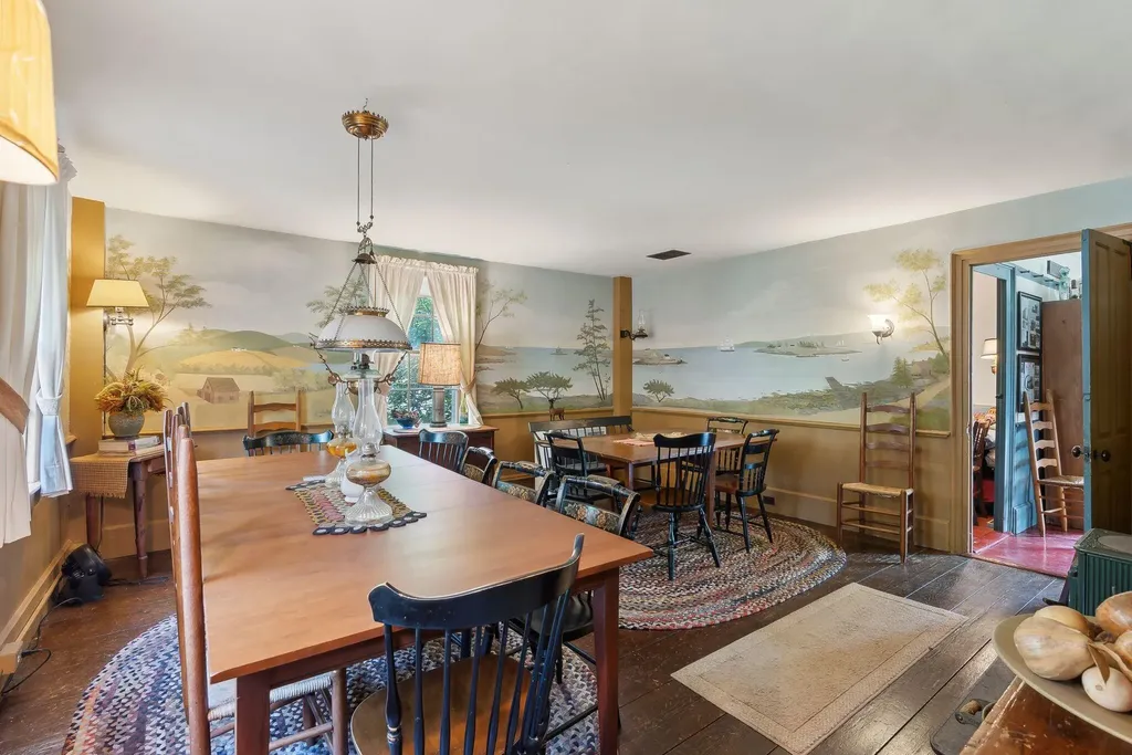 19 Bearce Road Winthrop ME 04364