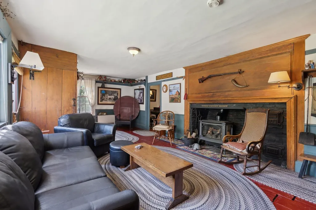 19 Bearce Road Winthrop ME 04364