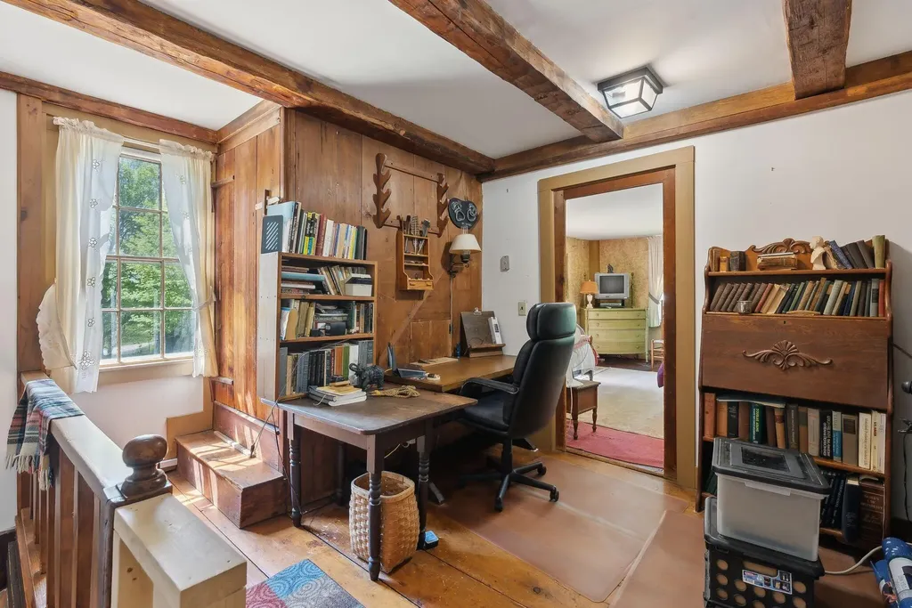 19 Bearce Road Winthrop ME 04364