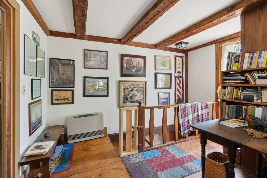 19 Bearce Road Winthrop ME 04364