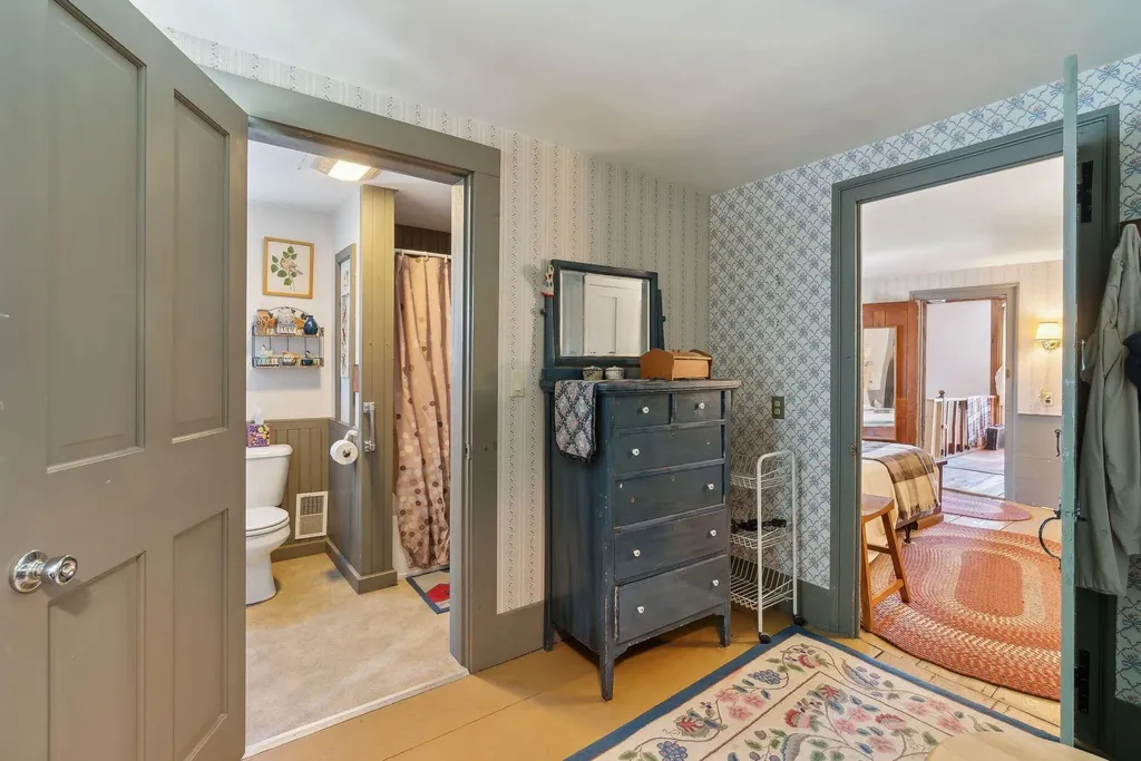 19 Bearce Road Winthrop ME 04364