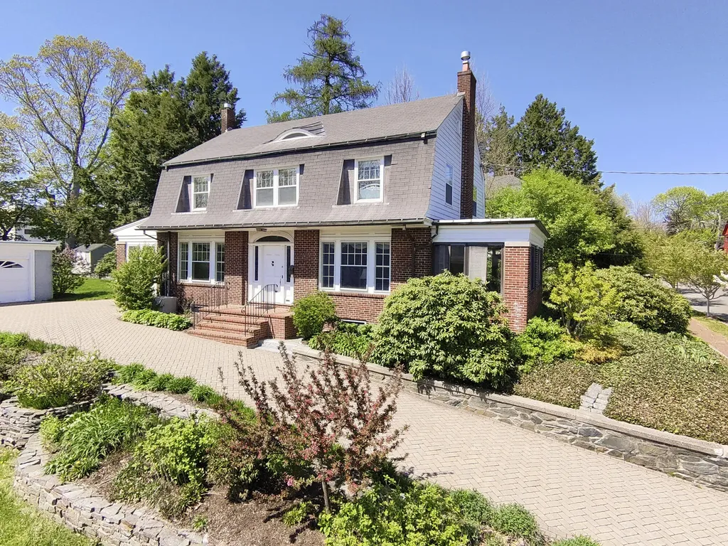 14 Highland Street Portland ME 04103