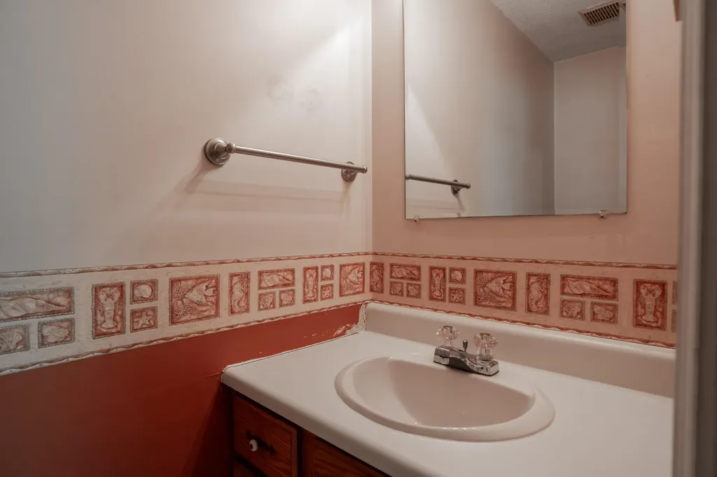 48 Pine Hill Drive Bath ME 04530