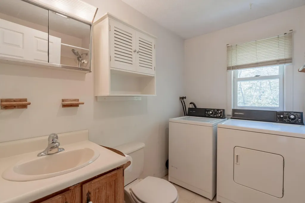 48 Pine Hill Drive Bath ME 04530
