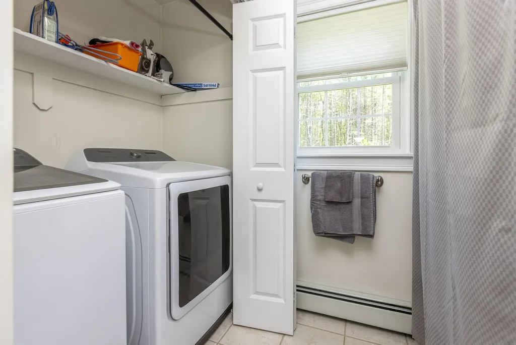 20 Leavitt Drive Gorham ME 04038