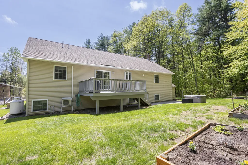 20 Leavitt Drive Gorham ME 04038