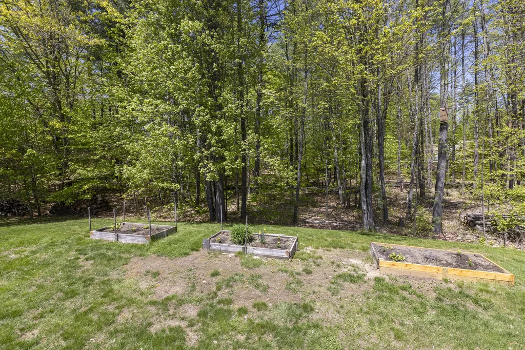 20 Leavitt Drive Gorham ME 04038