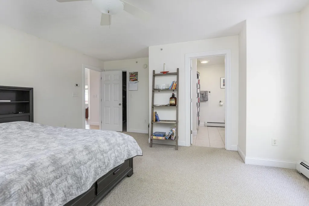 20 Leavitt Drive Gorham ME 04038