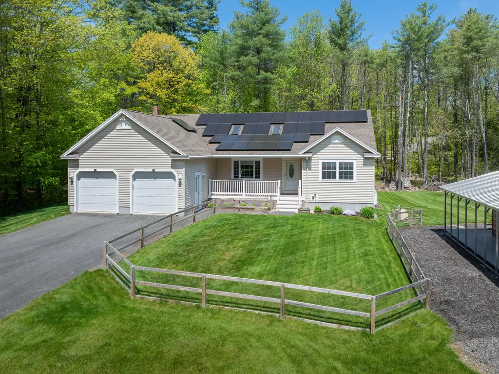 20 Leavitt Drive Gorham ME 04038