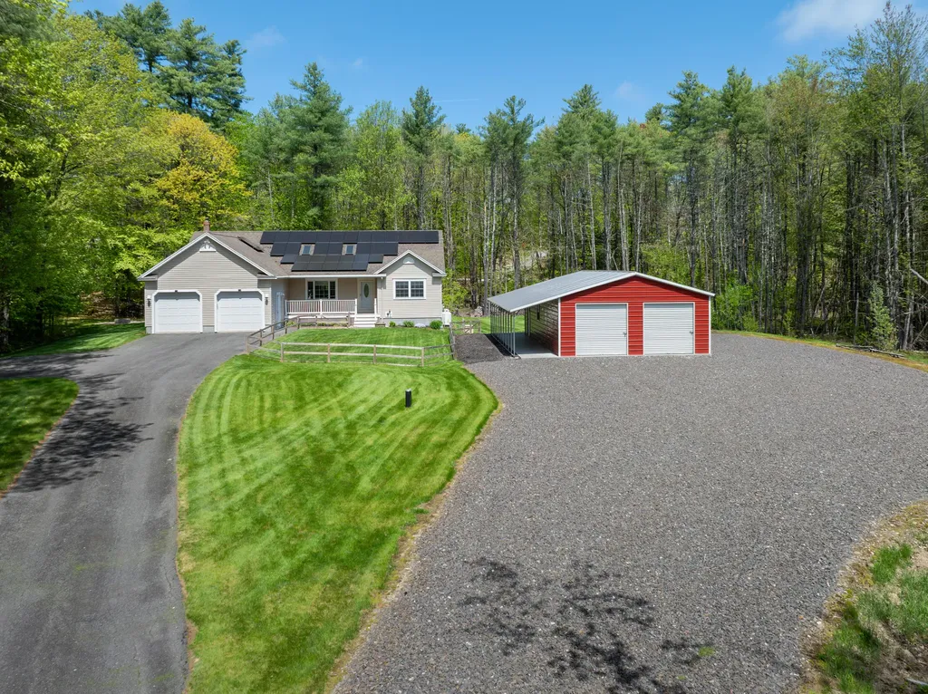20 Leavitt Drive Gorham ME 04038