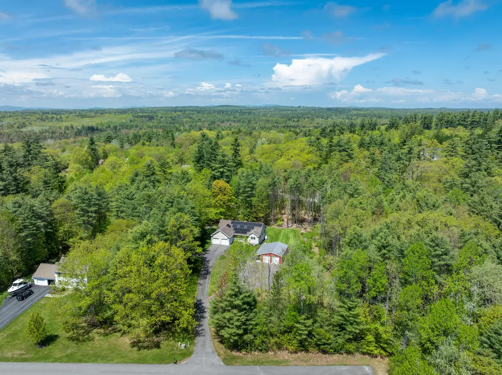20 Leavitt Drive Gorham ME 04038