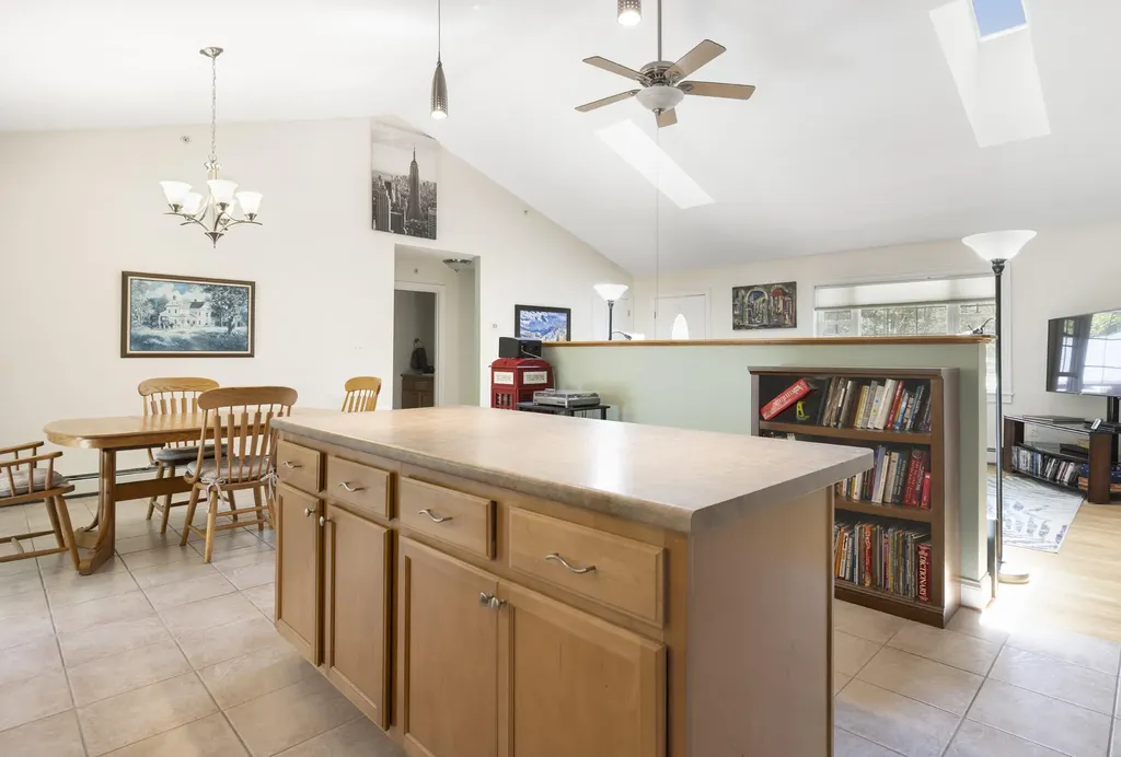 20 Leavitt Drive Gorham ME 04038